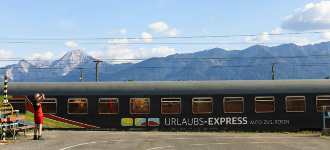 Urlaubs-Express-01697 Copyright Eduard Bopp Sportfotografie mail@fotobopp.de Dach Photoshop Villach Zug branding Sommer